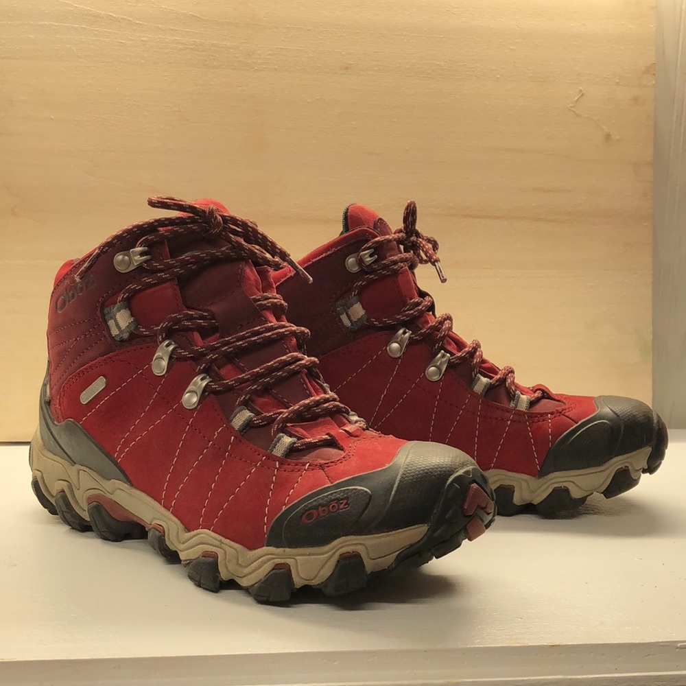 Oboz Red Waterproof Hiking Shoe 8.5 Womens